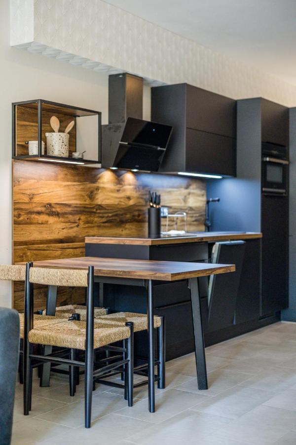 Marinelake Apartman Balatonfoeldvar By Bltn Zewnętrze zdjęcie